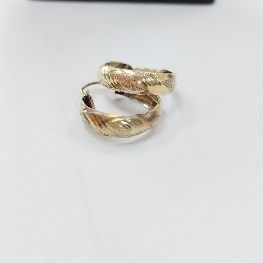 ARRACADAS PAR ORO 8 K 2.3 GRMS (SEMINUEVO)