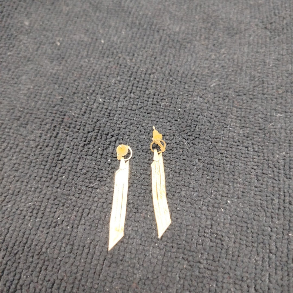 ARETES PAR ORO 10 K 1,10 GRMS (SEMINUEVO)