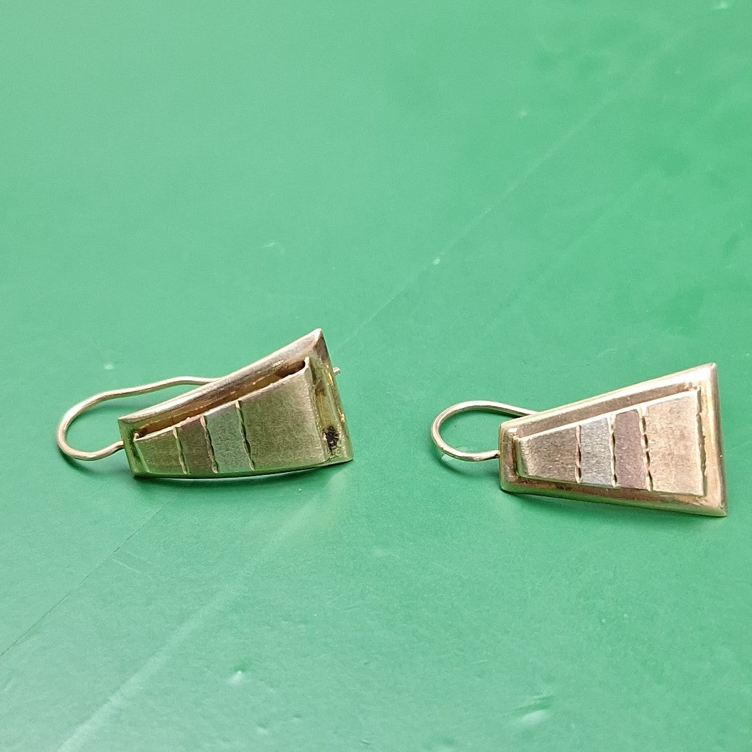 ARETES PAR ORO 10 K 2,00 GRMS (SEMINUEVO)