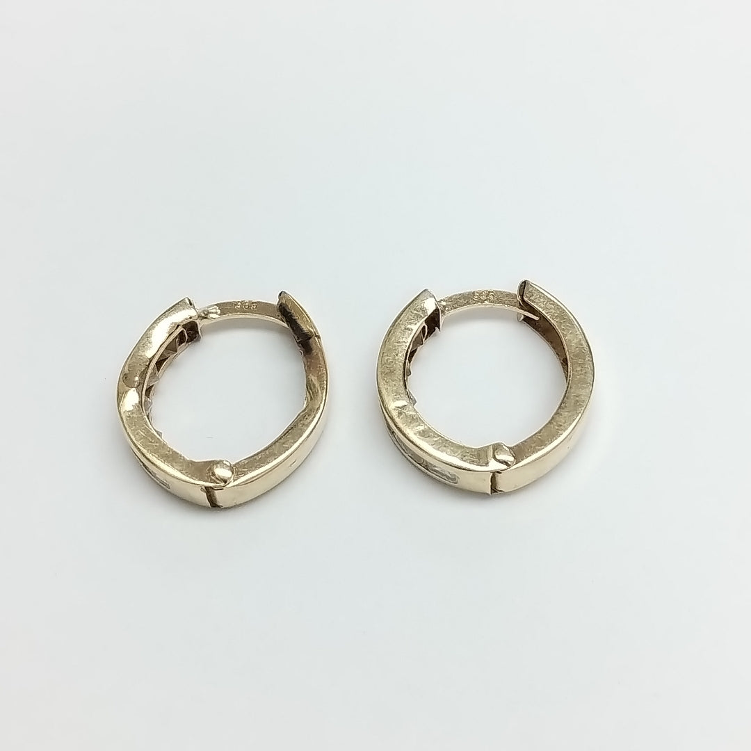 ARETES PAR ORO 14 K 1.9 GRMS (SEMINUEVO)