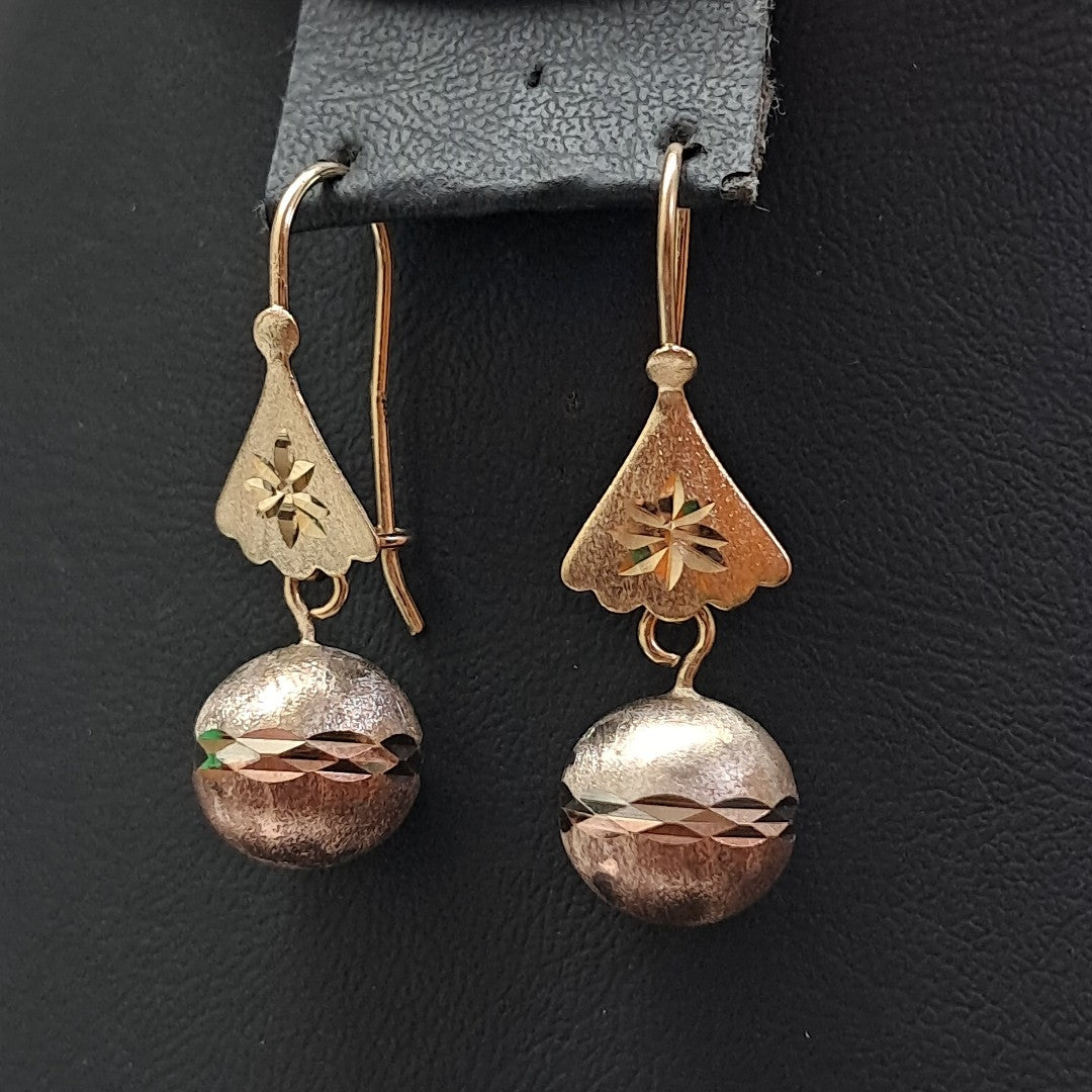 ARETES PAR ORO 8 K 3.8 GRMS (SEMINUEVO)