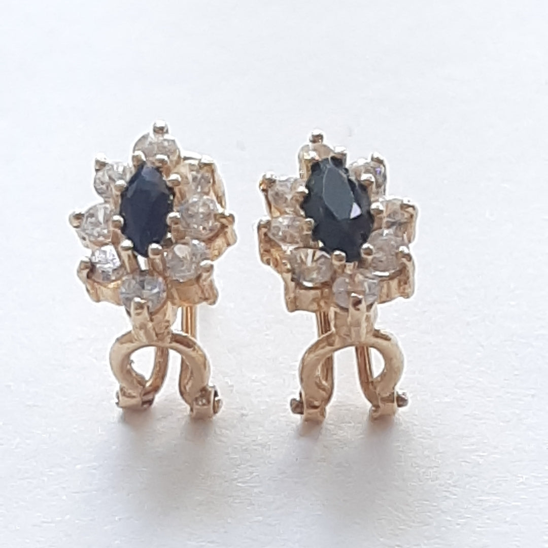 ARETES PAR ORO 14 K 2.6 GRMS (SEMINUEVO)