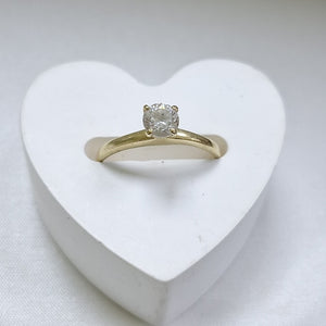 SOLITARIO ORO 14 K 1.5 GRMS (SEMINUEVO)