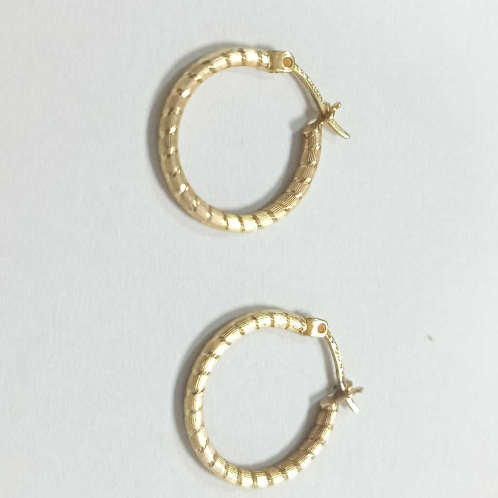 ARRACADAS PAR ORO 14 K 1.8 GRMS (SEMINUEVO)