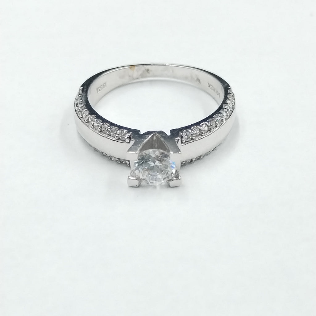 ANILLITO ORO BLANCO 14 K 2.7 GRMS (SEMINUEVO)