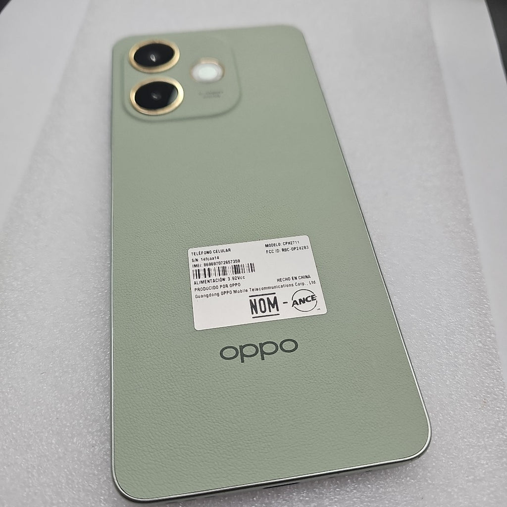 CELULAR OPPO A5 PRO CPH2711 (2025) 256 GB 8 GB RAM (SEMINUEVO)