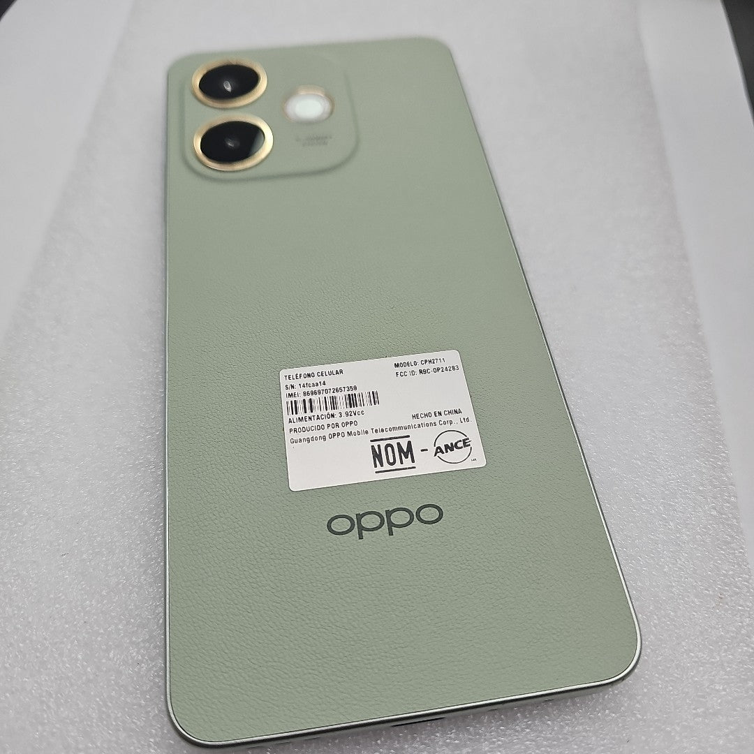 CELULAR OPPO A5 PRO CPH2711 (2025) 256 GB 8 GB RAM (SEMINUEVO)
