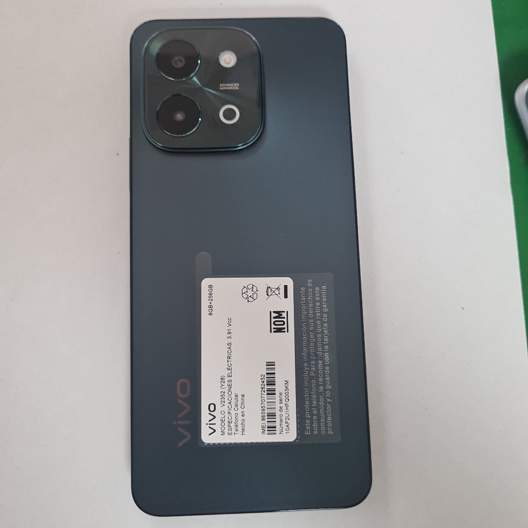 CELULAR VIVO Y28 V2352 256 GB 8 GB RAM (SEMINUEVO)