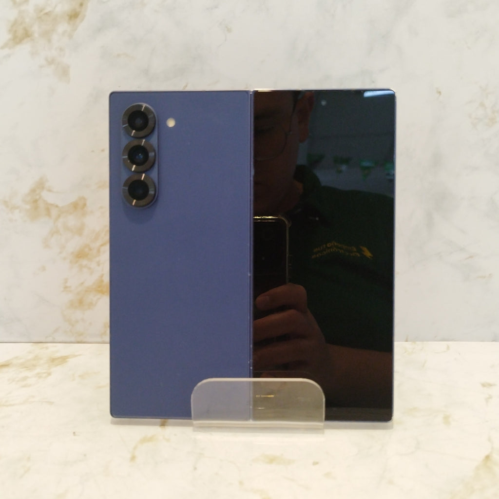 CELULAR SAMSUNG GALAXY Z FOLD6 SM-F956B 512 GB 12 GB RAM (SEMINUEVO)