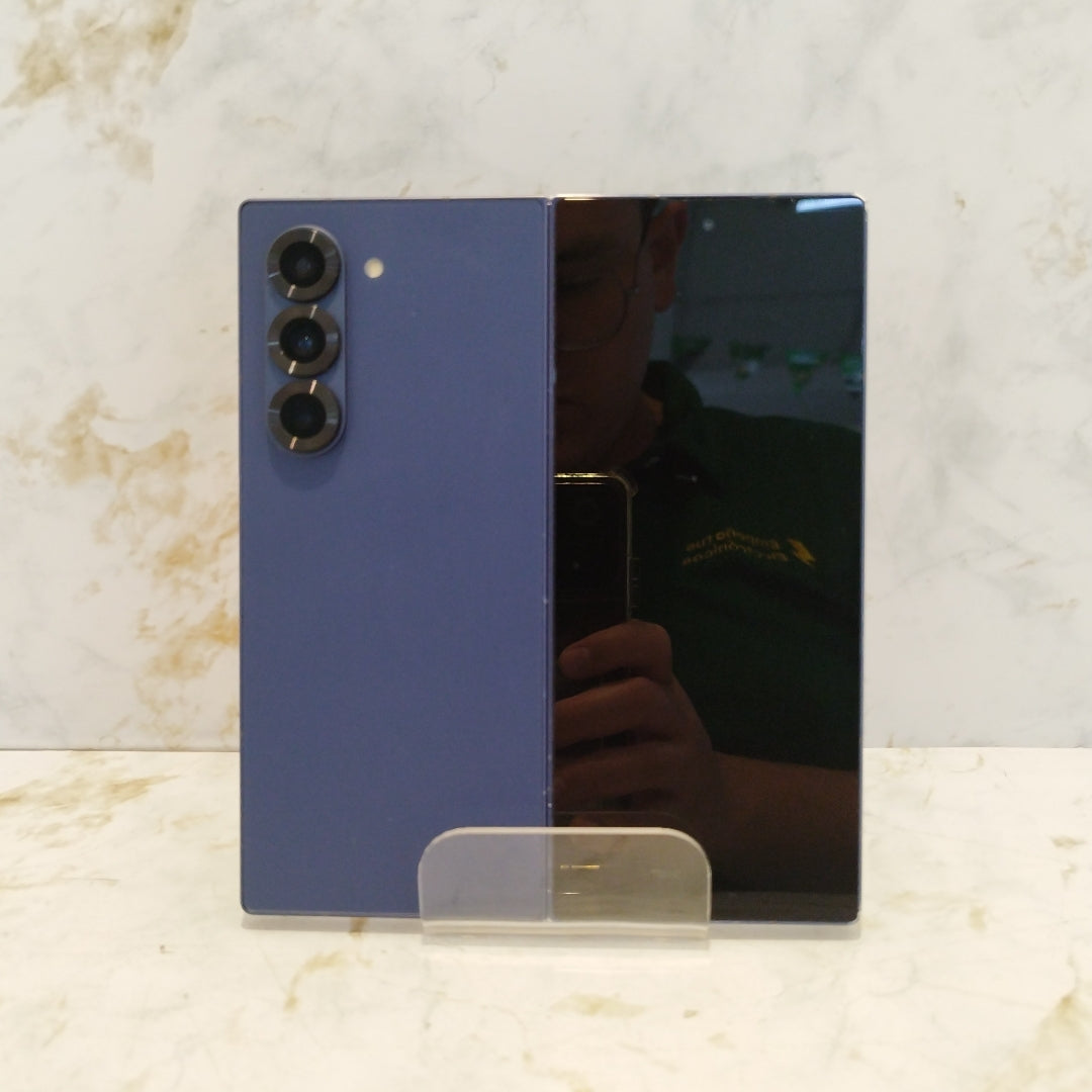 CELULAR SAMSUNG GALAXY Z FOLD6 SM-F956B 512 GB 12 GB RAM (SEMINUEVO)