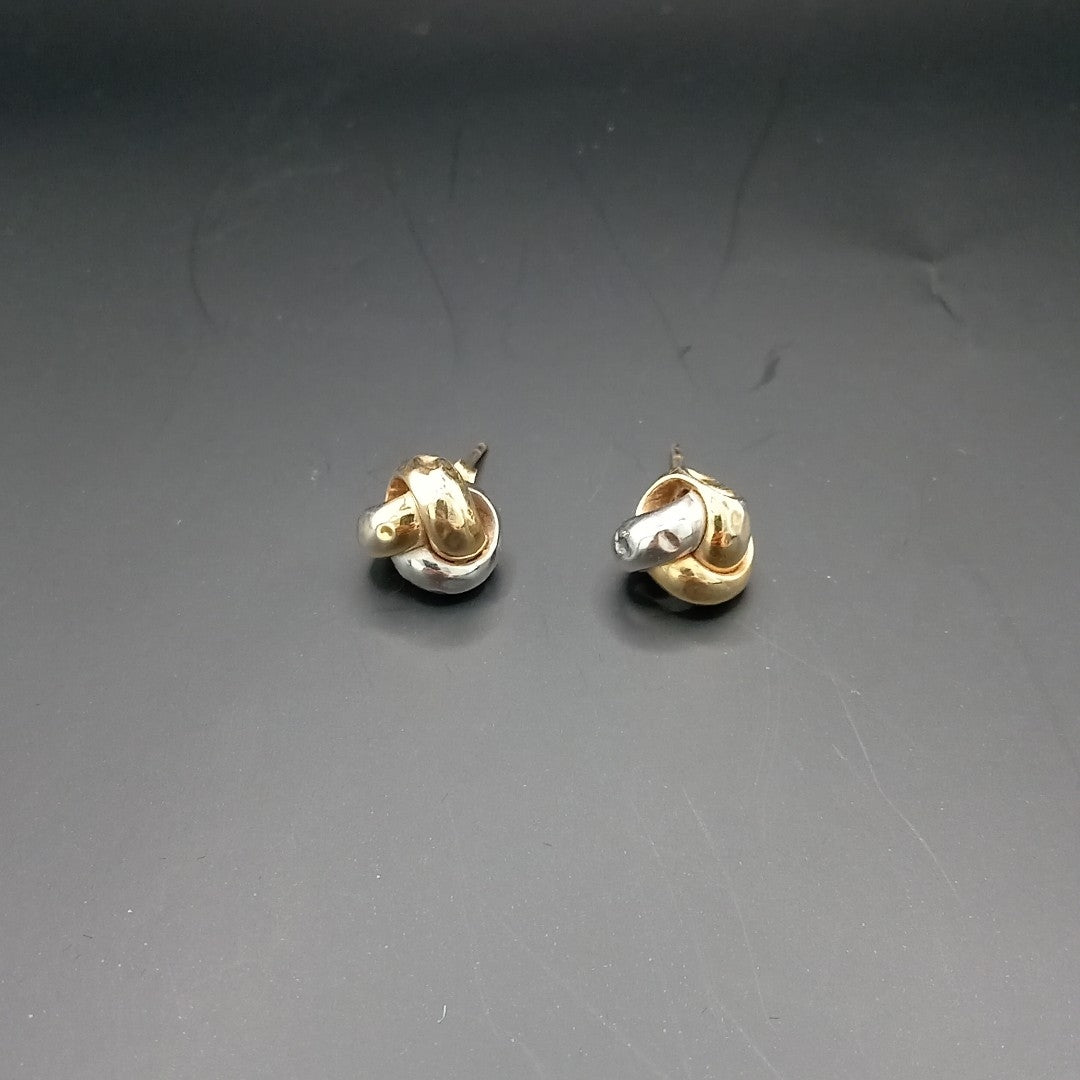 BROQUELES PAR ORO 14 K 1.5 GRMS (SEMINUEVO)