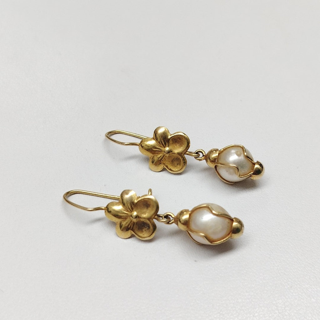 ARETES PAR ORO 18 K 3.4 GRMS (SEMINUEVO)