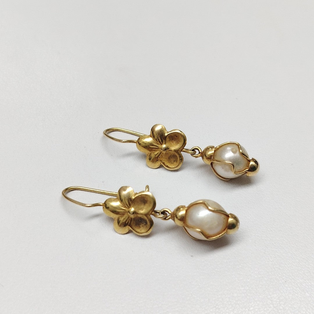 ARETES PAR ORO 18 K 3.4 GRMS (SEMINUEVO)
