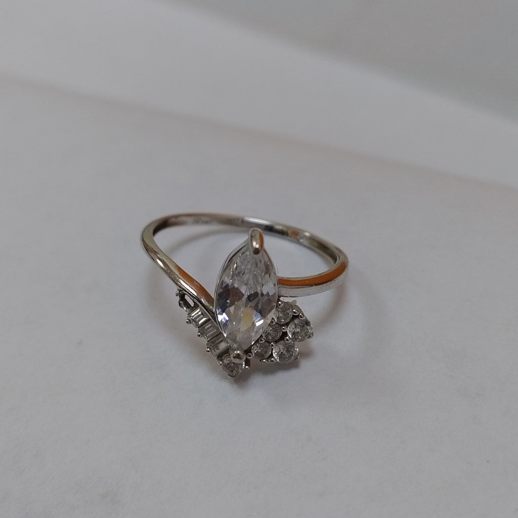 ANILLITO ORO BLANCO 14 K 2.3 GRMS (SEMINUEVO)