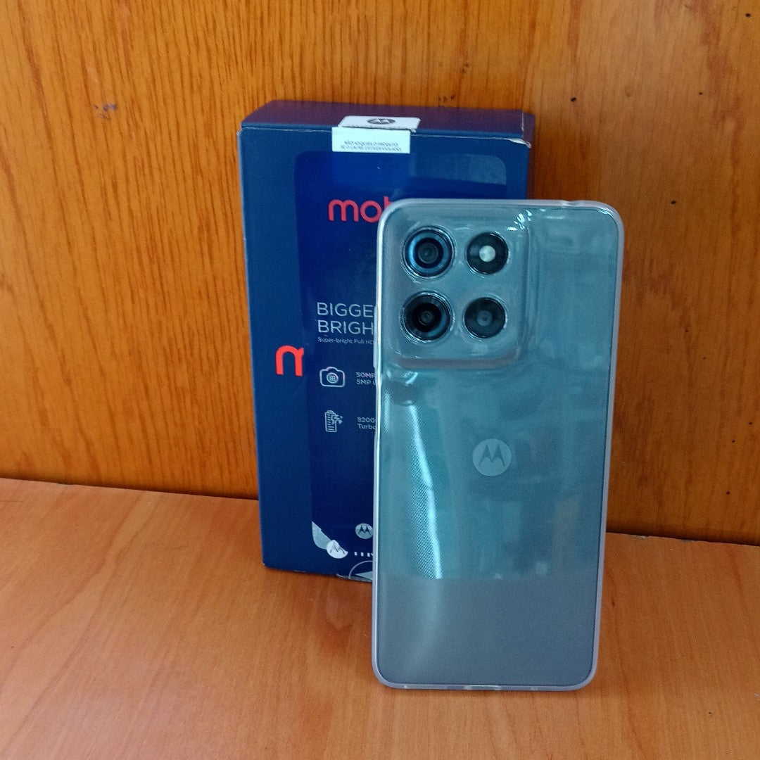 CELULAR MOTOROLA MOTO G15 XT2521-2 (2025) 256 GB 4 GB RAM (SEMINUEVO)