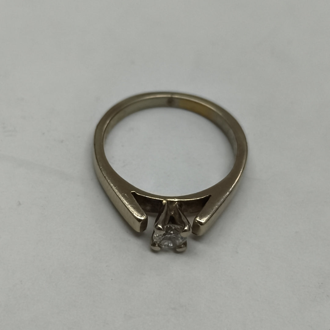 ANILLITO, SOLITARIO ORO 14 K 3.1 GRMS (SEMINUEVO)