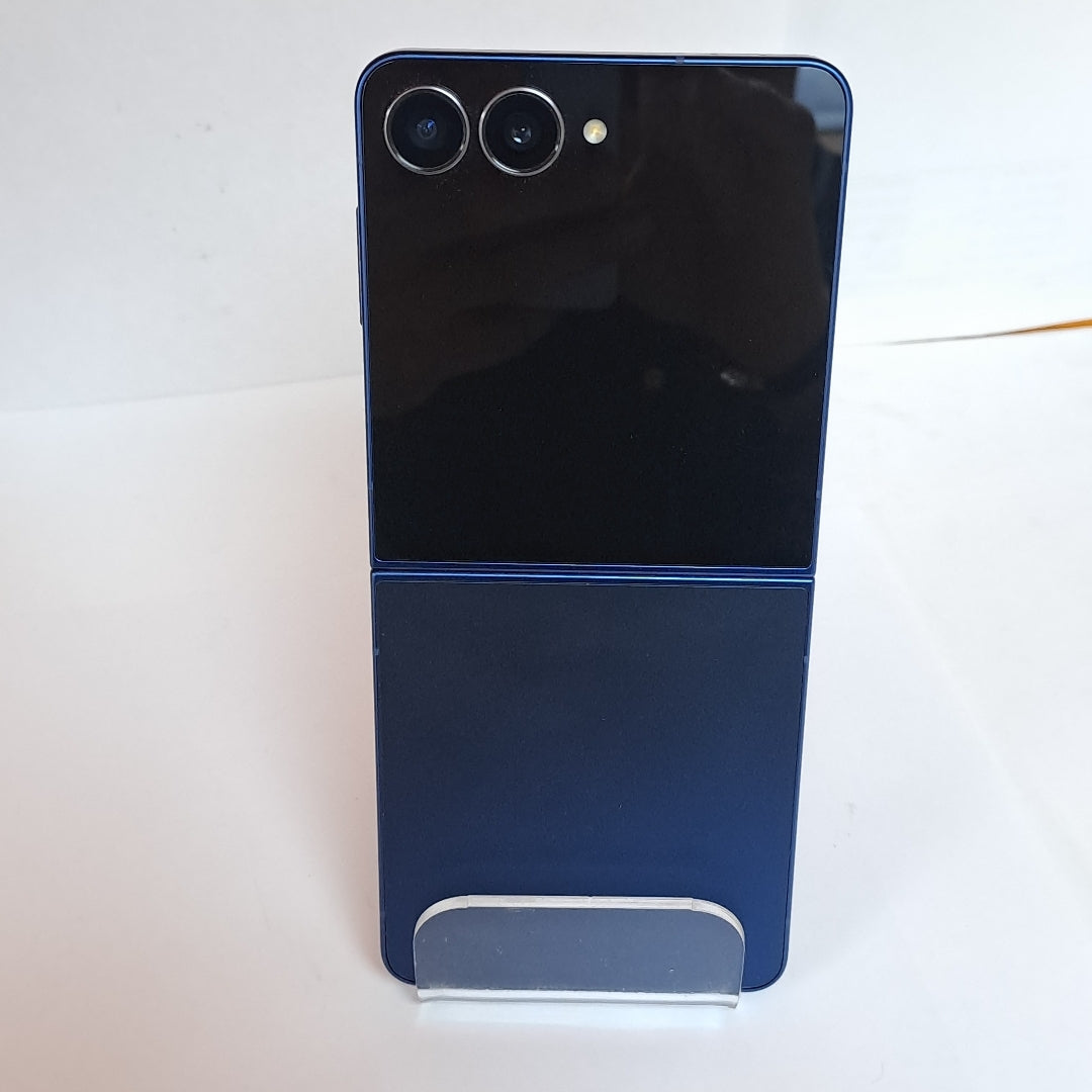 CELULAR SAMSUNG GALAXY Z FLIP 7 SM-F766B (2025) 512 GB 12 GB RAM (SEMINUEVO)