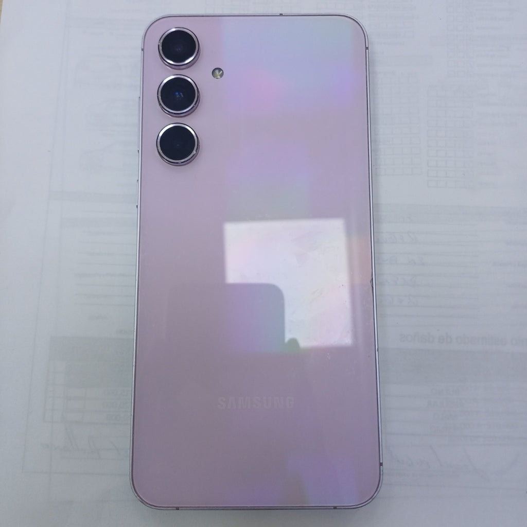 CELULAR SAMSUNG GALAXY A55 5G SM-A556E (2024) 128 GB 8 GB RAM (SEMINUEVO)