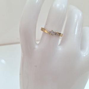 ANILLITO ORO 10 K 0.9 GRMS (SEMINUEVO)