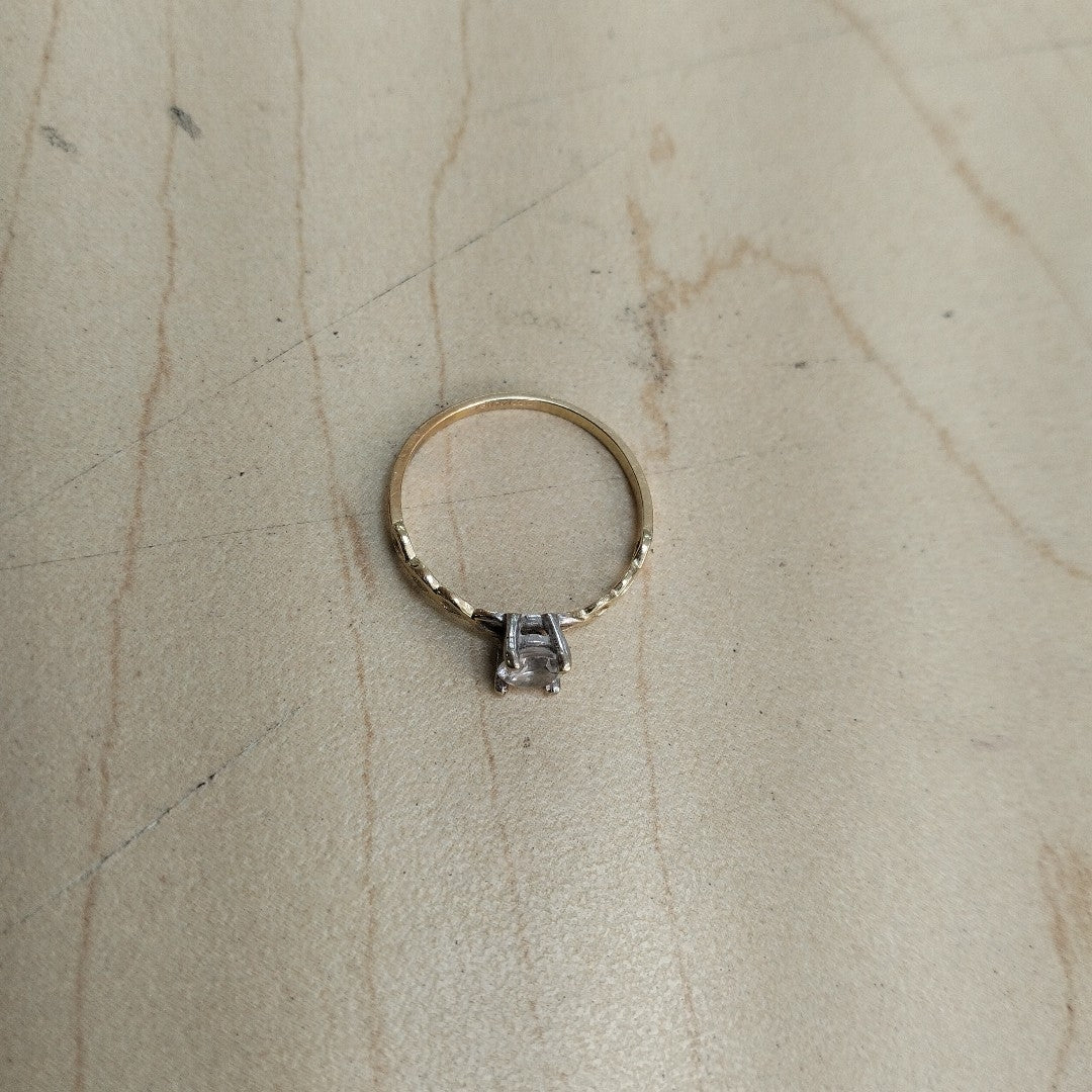 ANILLITO ORO 14 K 1.1 GRMS (SEMINUEVO)