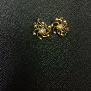 ARETES PAR ORO 10 K 3.2 GRMS (SEMINUEVO)