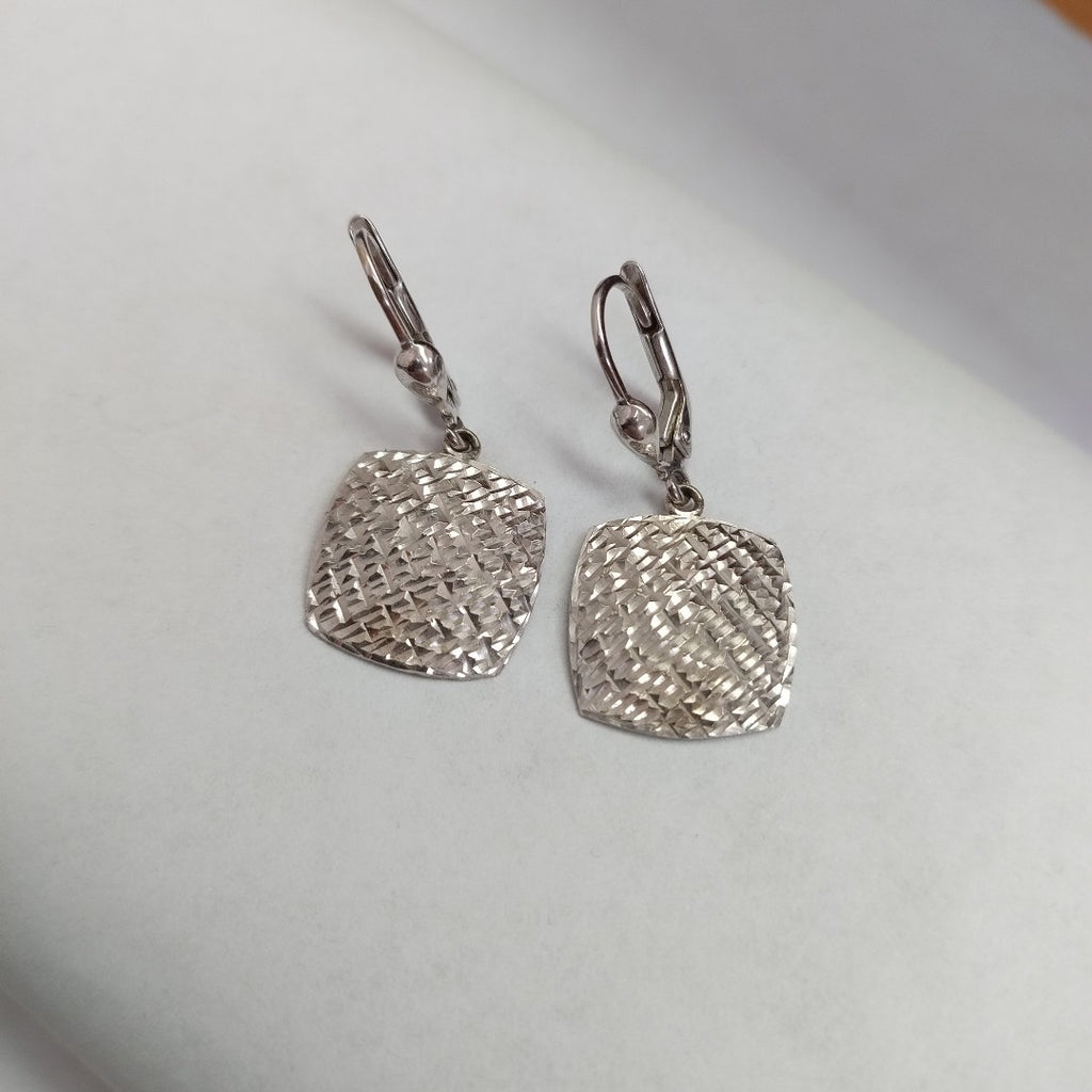 ARETES PAR ORO BLANCO 14 K 3.5 GRMS (SEMINUEVO)