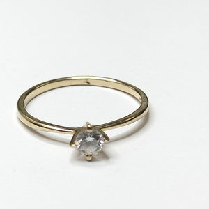 K1 1,30 GRMS 14 K ESPECIFICACIONES COMPLEMENTARIAS ANILLITO (SEMINUEVO)