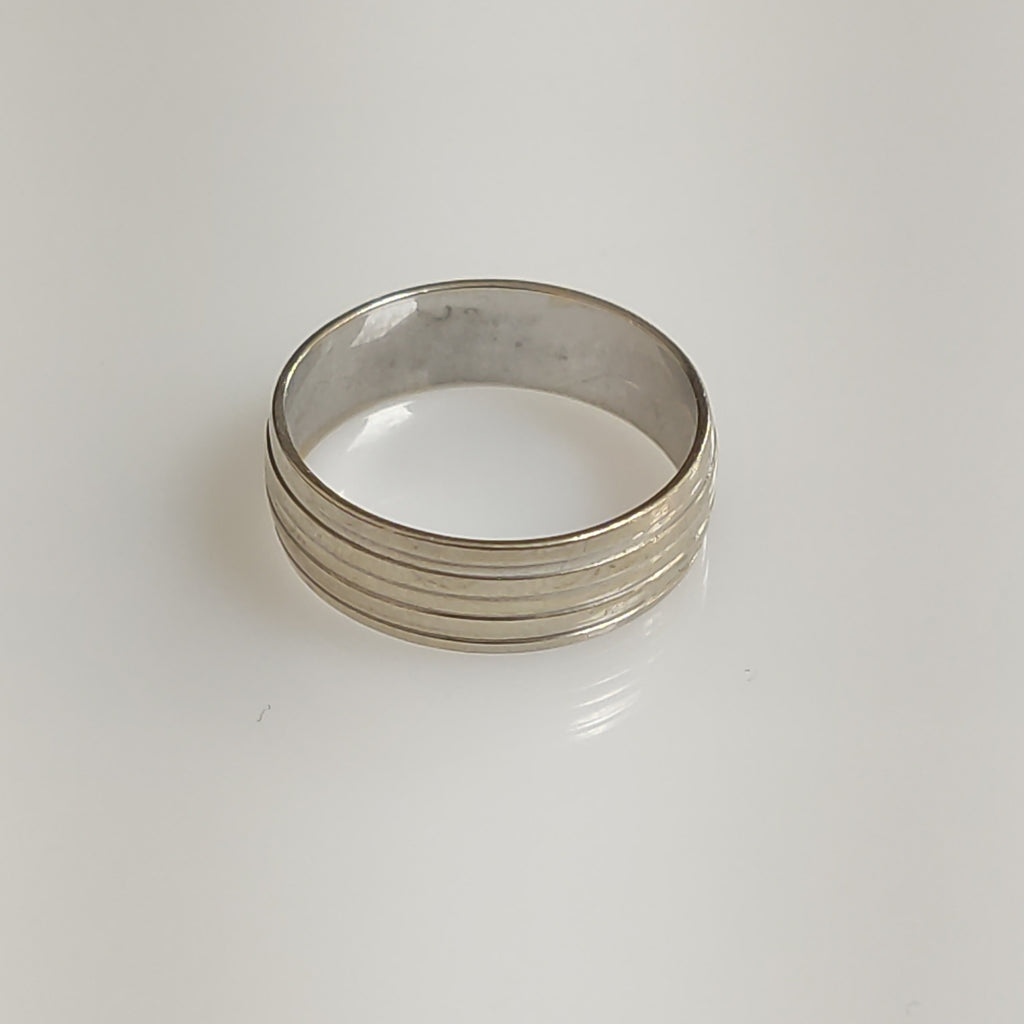 ARGOLLA ORO BLANCO 10 K 2.4 GRMS (SEMINUEVO)