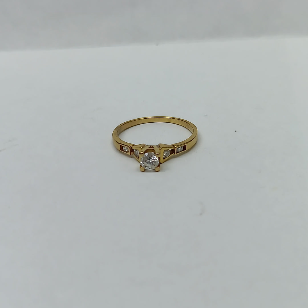 SOLITARIO ORO 18 K 1.9 GRMS (SEMINUEVO)