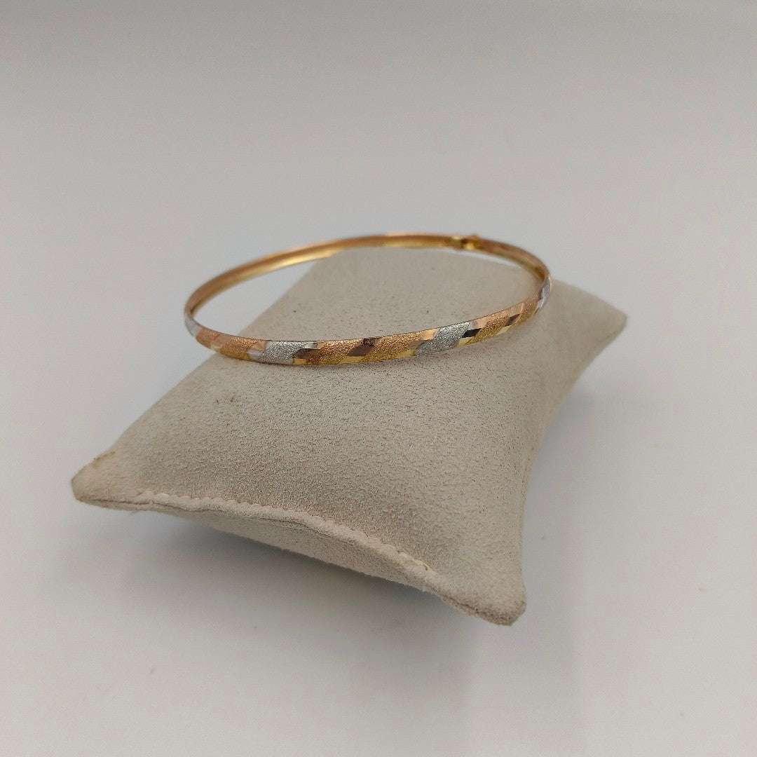 PULSERA RIGIDA ORO 14 K 4.6 GRMS (SEMINUEVO)