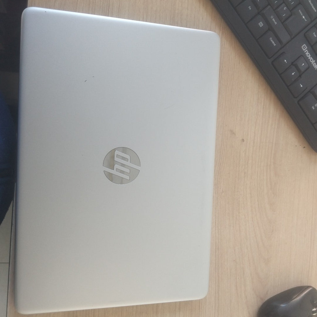 LAPTOP HP 14-FQ1004LA (2023) 512 GB SSD 8 GB RAM (SEMINUEVO)