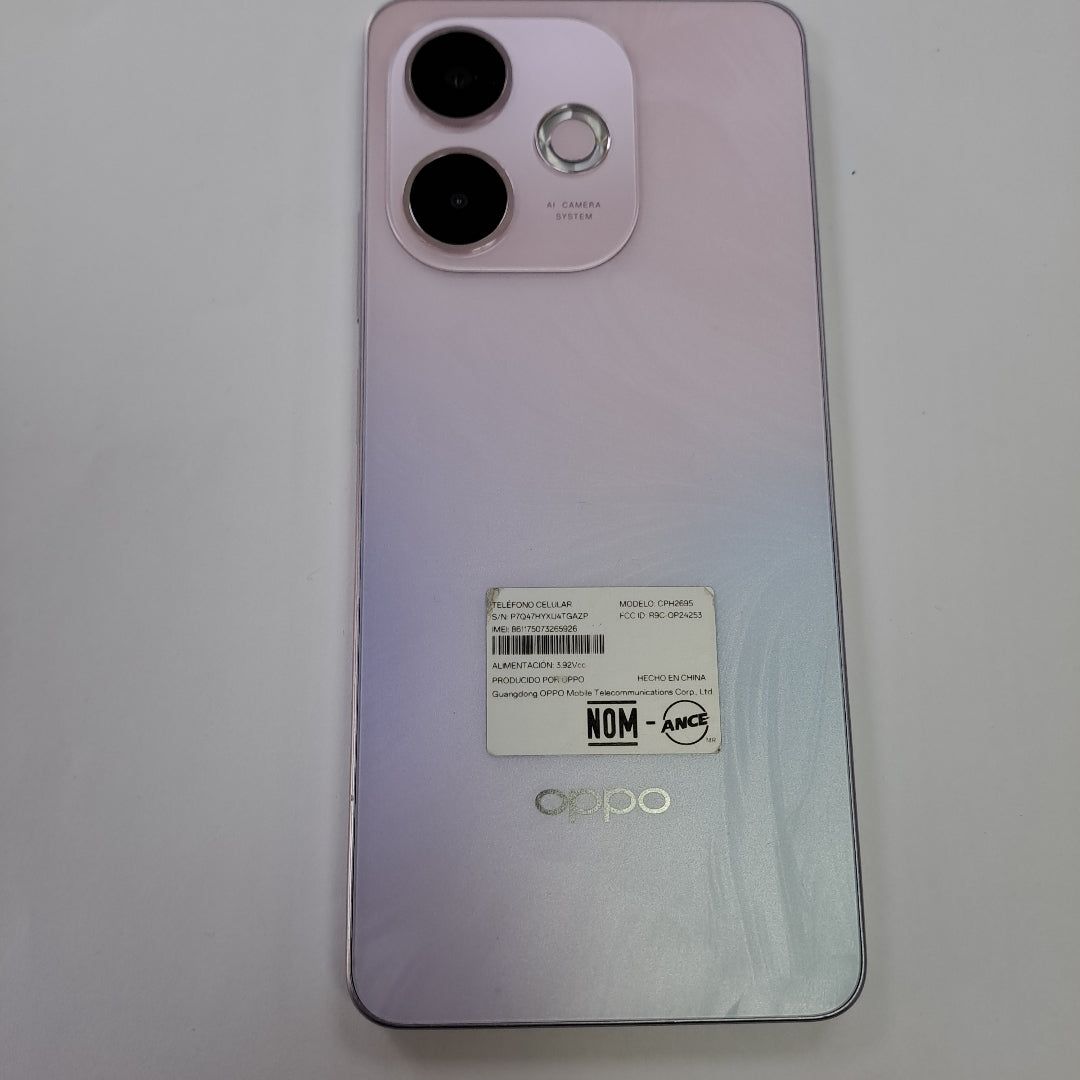 CELULAR OPPO A5 PRO 5G CPH2695 (2025) 256 GB 8 GB RAM (SEMINUEVO)