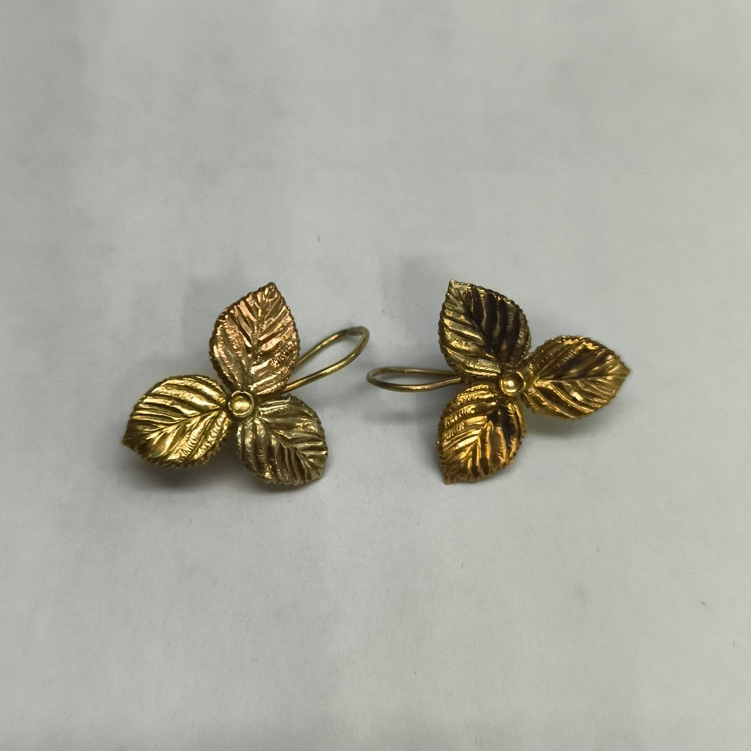 ARETES PAR ORO COMBINADO 10 K 1,50 GRMS (SEMINUEVO)
