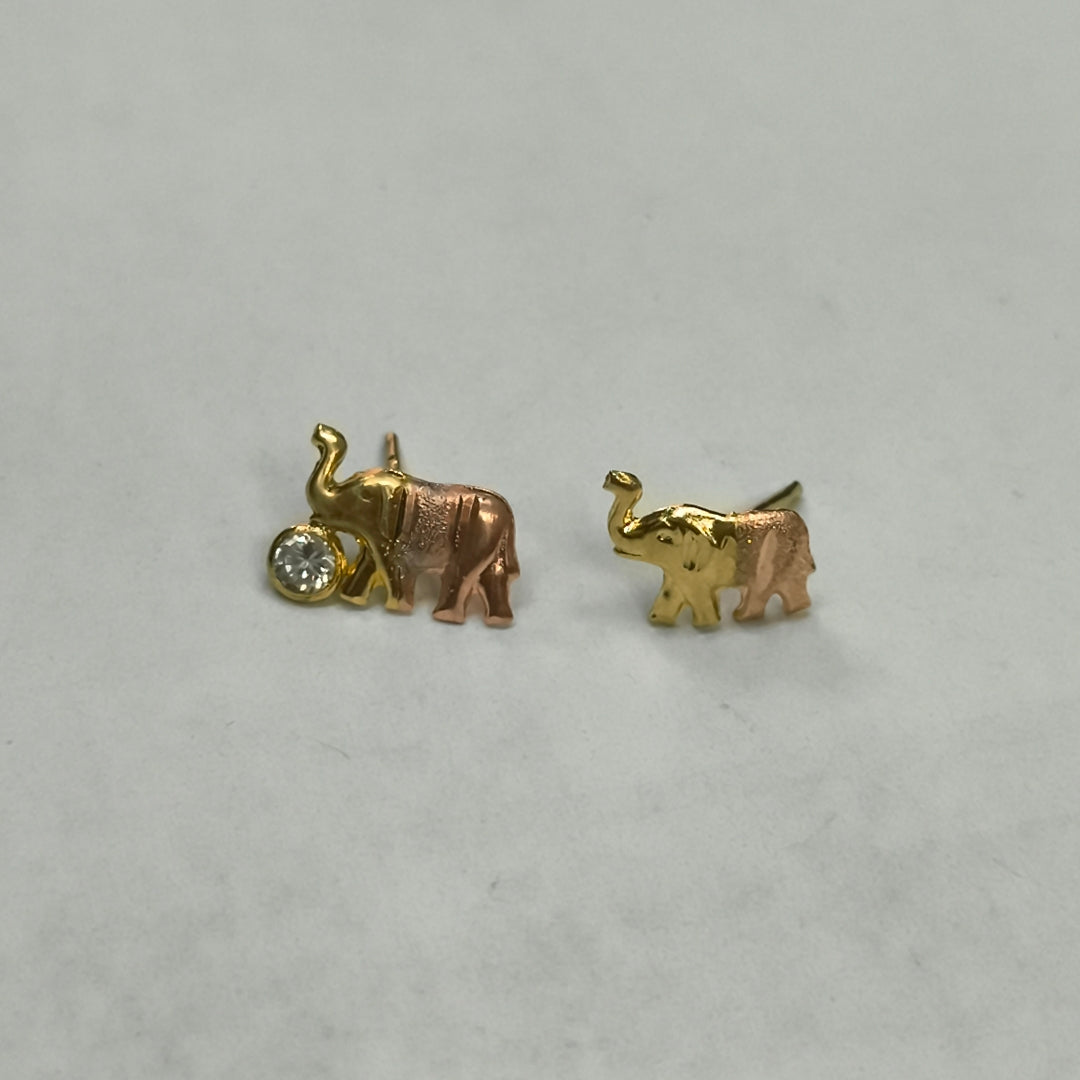 ARETES PAR ORO 14 K 1.2 GRMS (SEMINUEVO)