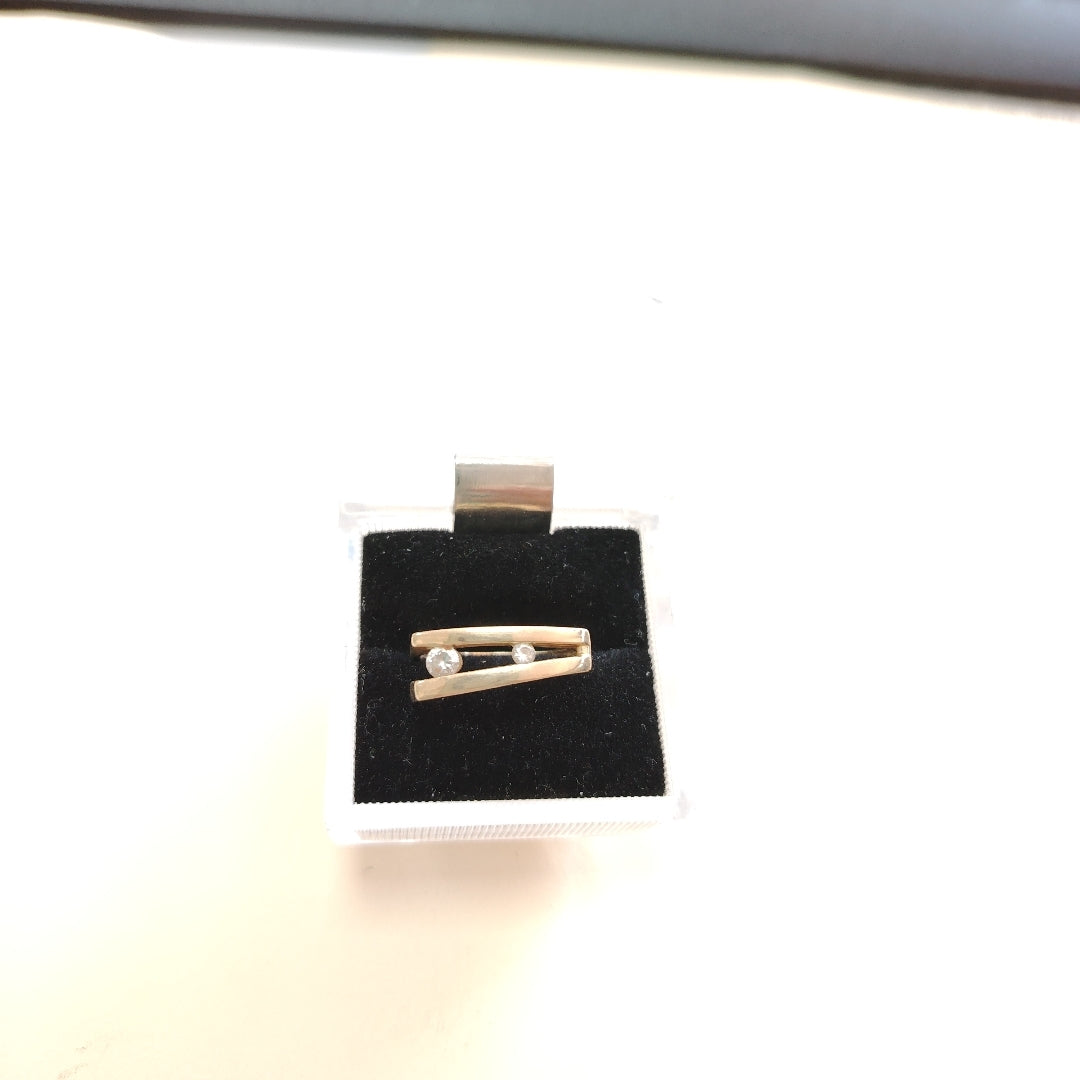ANILLITO ORO 10 K 2.4 GRMS (SEMINUEVO)
