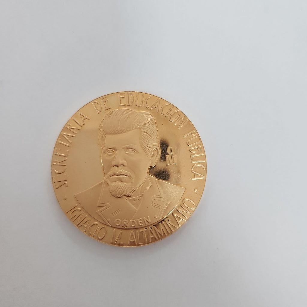 MEDALLA CONMEMORATIVA ORO 21 K 42,00 GRMS (SEMINUEVO)