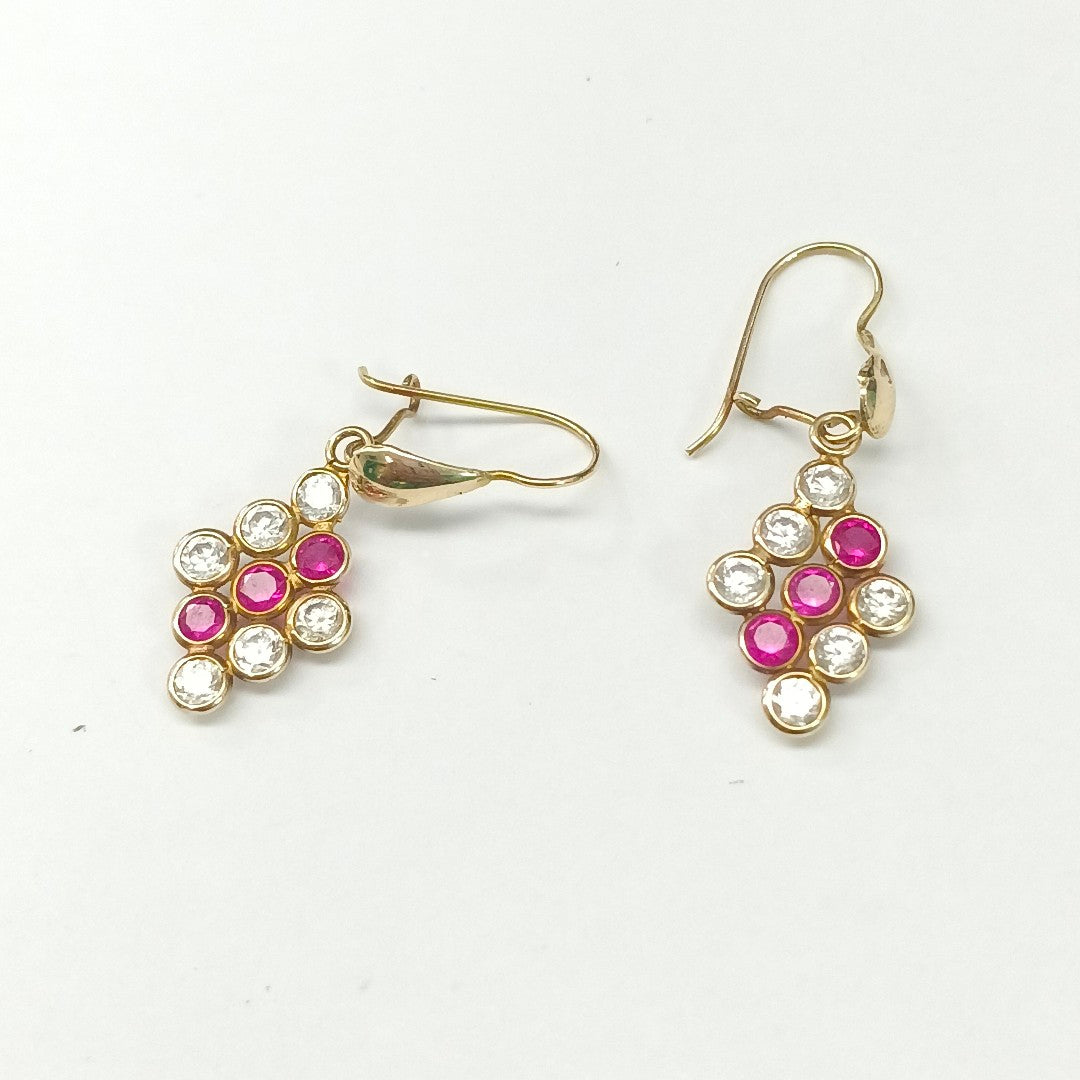 ARETES PAR ORO 14 K 1.7 GRMS (SEMINUEVO)