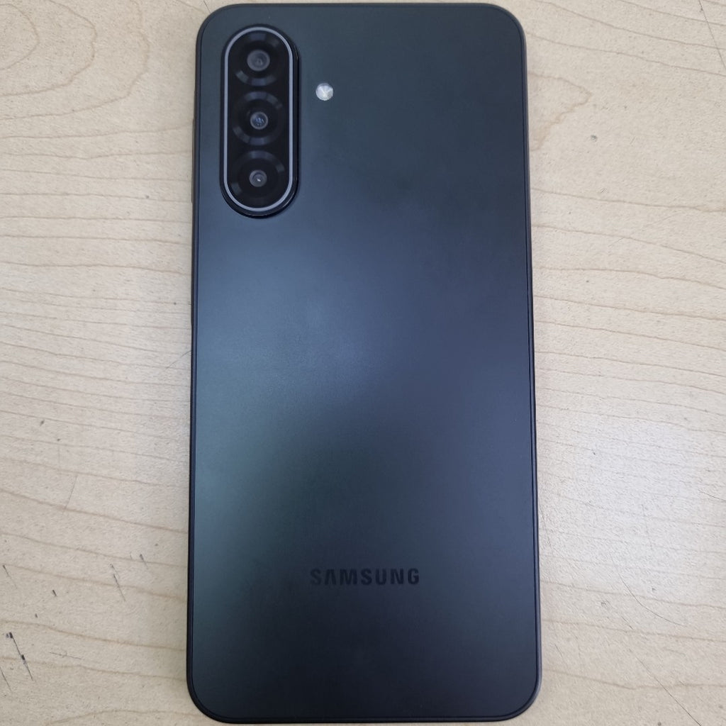 CELULAR SAMSUNG GALAXY A17 SM-A176B (2025) 128 GB 4 GB RAM (SEMINUEVO)