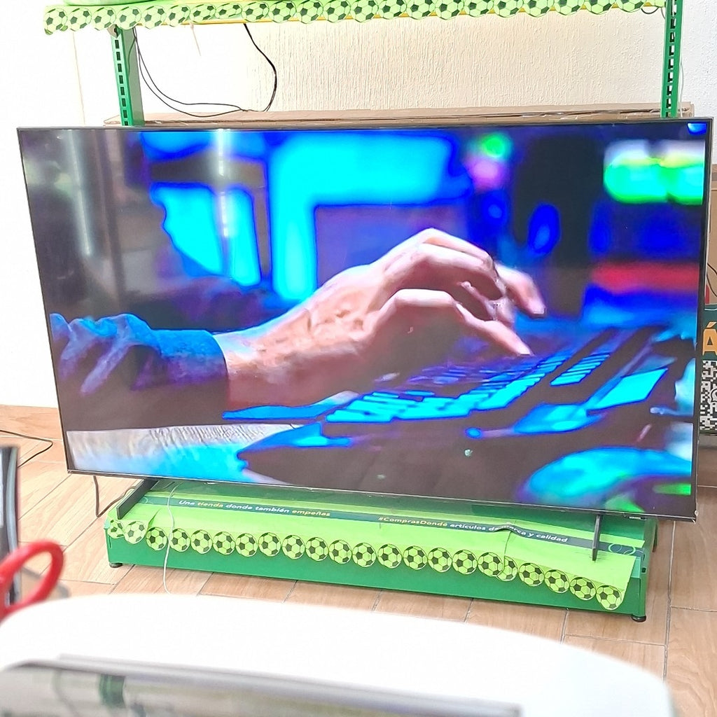 PANTALLA SAMSUNG UN65AU8000F (2022) 65" LED 4K (SEMINUEVO)
