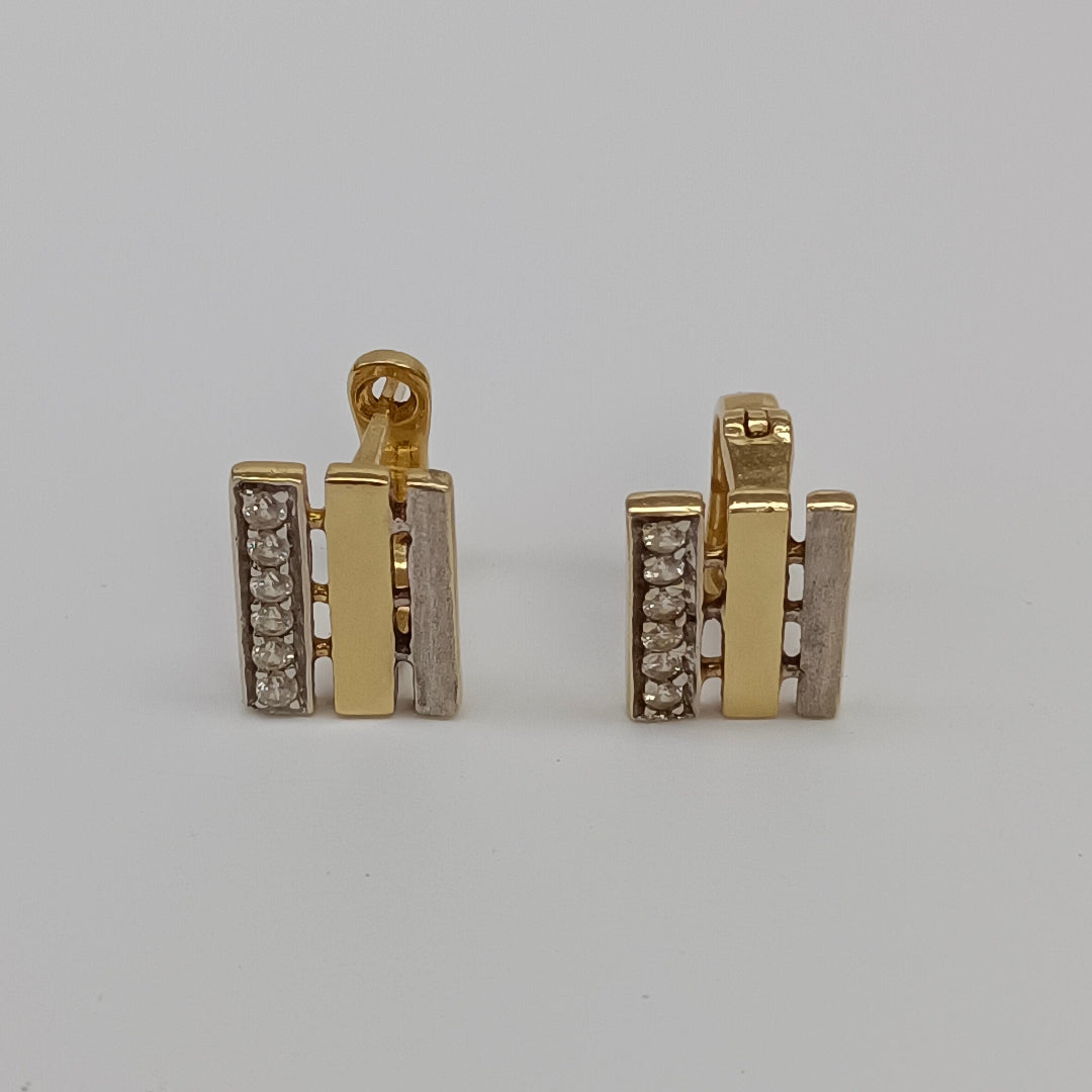 ARRACADAS PAR ORO 14 K 4.6 GRMS (SEMINUEVO)