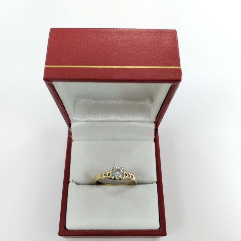 SOLITARIO ORO 10 K 1.8 GRMS (SEMINUEVO)