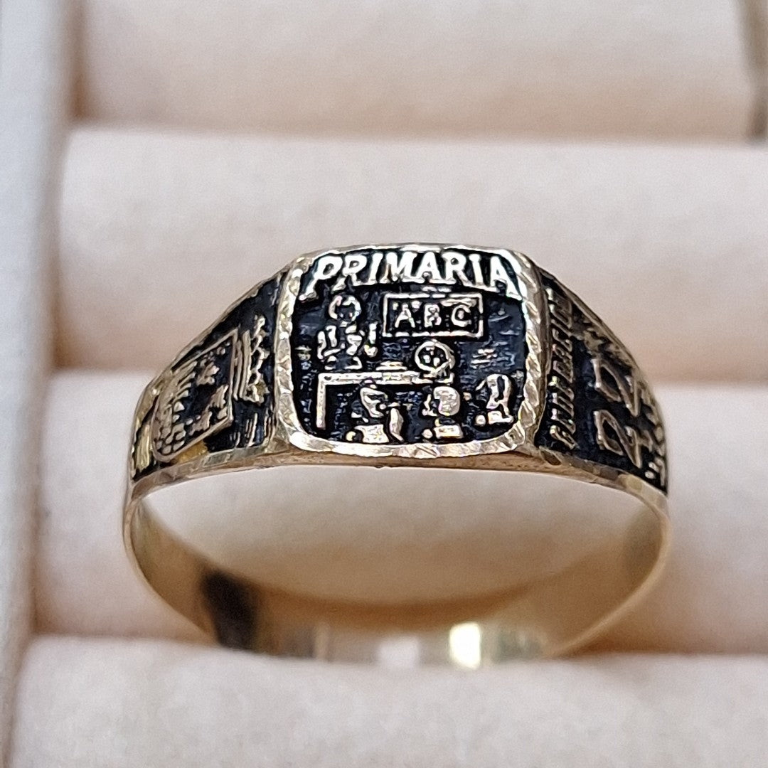 ANILLO DE GRADUACIÓN ORO 8 K 1.7 GRMS (SEMINUEVO)