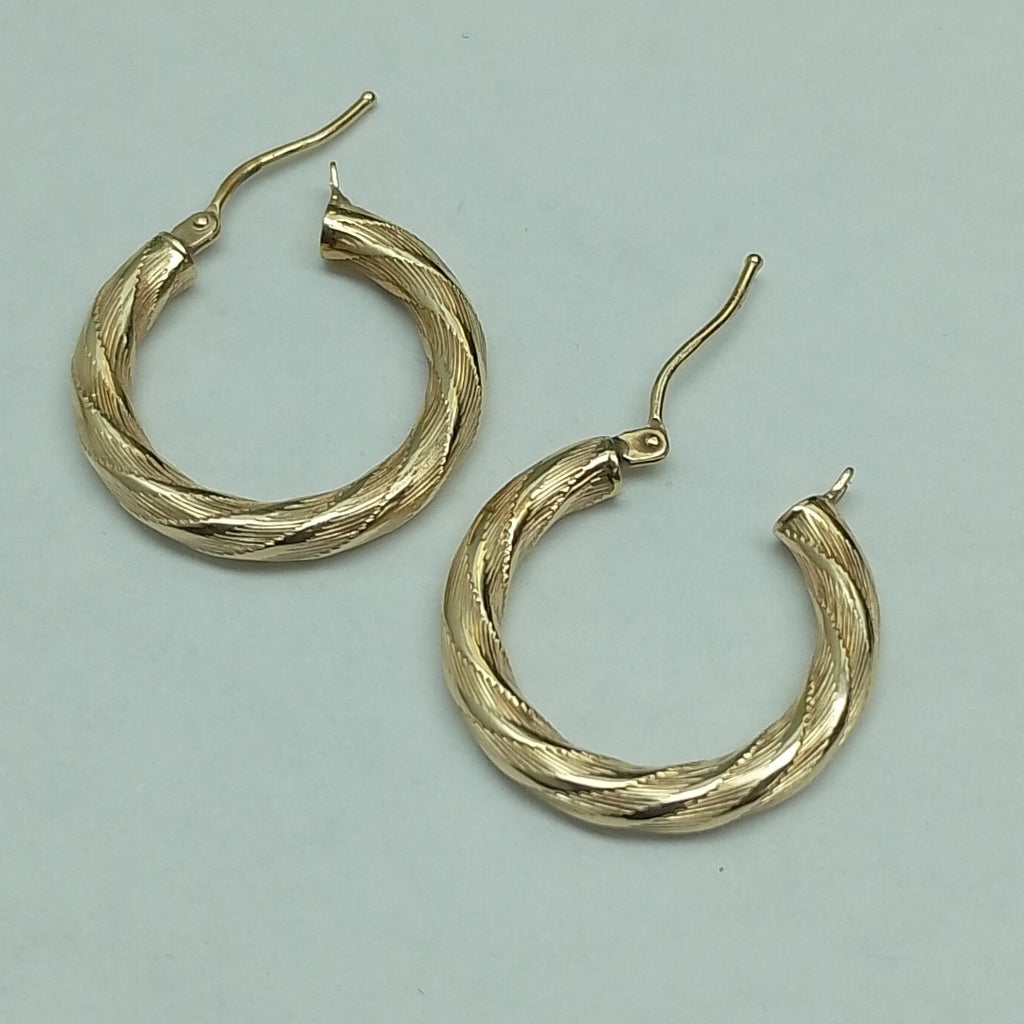 ARRACADAS PAR ORO 14 K 1.3 GRMS (SEMINUEVO)