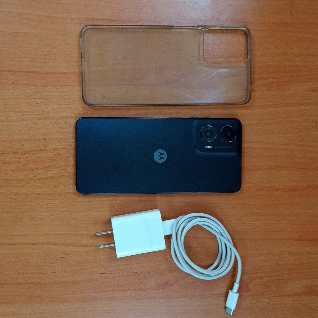 CELULAR MOTOROLA MOTO G24 XT2423-1 (2024) 256 GB 4 GB RAM (SEMINUEVO)