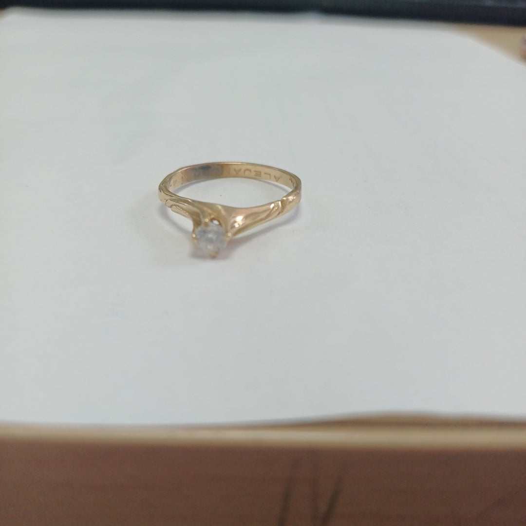 SOLITARIO ORO 14 K 2.8 GRMS (SEMINUEVO)