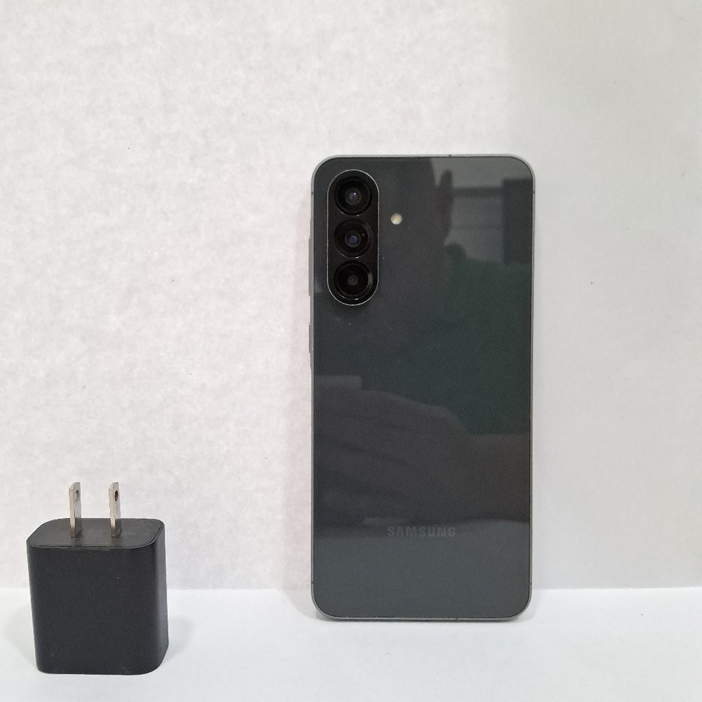 CELULAR SAMSUNG GALAXY A56 SM-A566E (2025) 128 GB 8 GB RAM (SEMINUEVO)