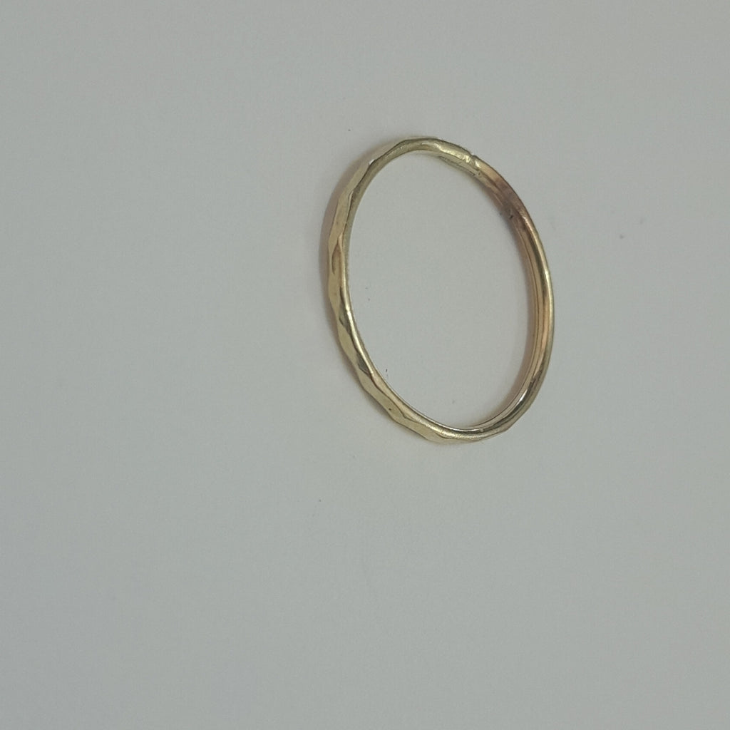 ANILLITO ORO 8 K 0,40 GRMS (SEMINUEVO)