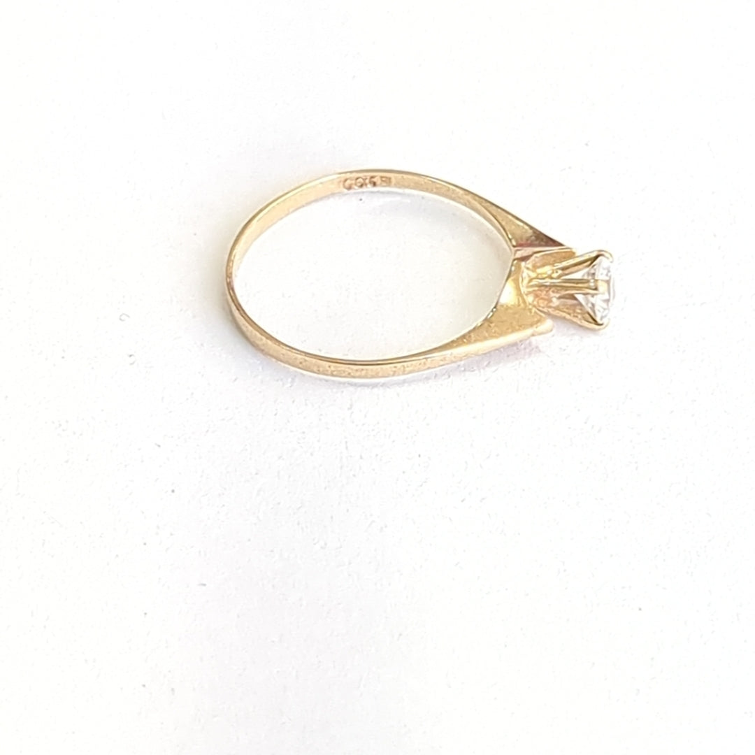 ANILLO ORO 10 K 1,10 GRMS (SEMINUEVO)
