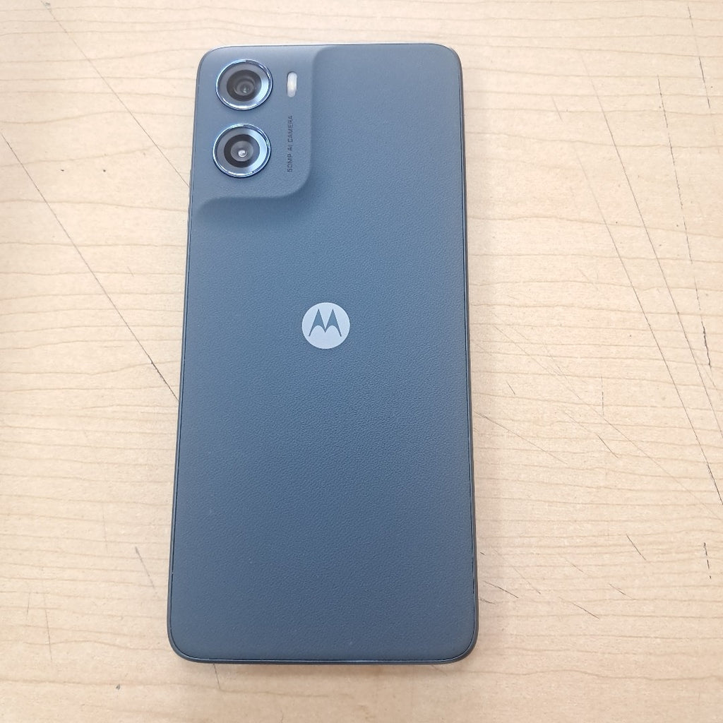 CELULAR MOTOROLA MOTO G06 XT2535-2 (2025) 64 GB 4 GB RAM (SEMINUEVO)