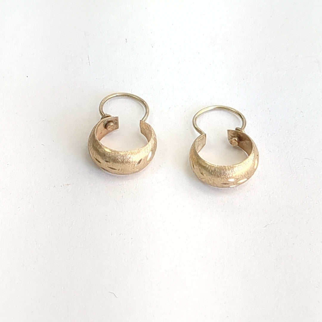 ARRACADAS PAR ORO 10 K 1,30 GRMS (SEMINUEVO)